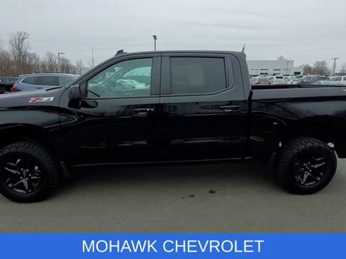 Used 2021 Chevrolet Silverado 1500 LT Trail Boss w/ Convenience Package II AWD/4WD image 5
