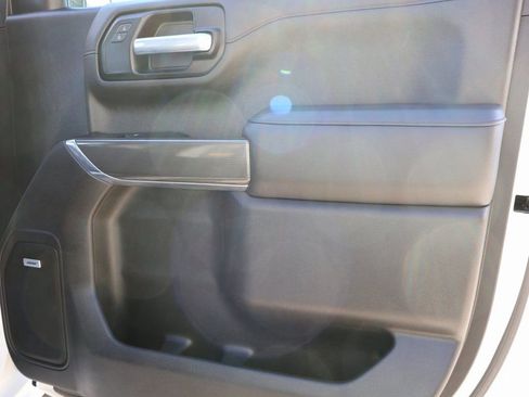 Used 2020 GMC Sierra 1500 AT4 image 8