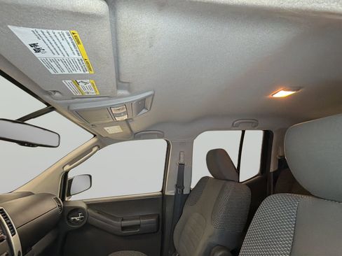 Used 2012 Nissan Xterra PRO-4X AWD/4WD image 32