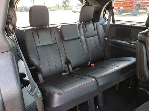 Used 2017 Dodge Grand Caravan GT FWD image 17