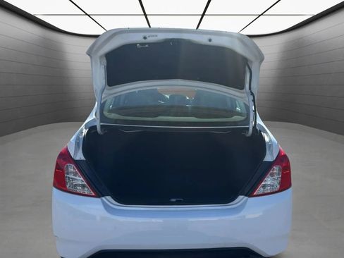 Used 2019 Nissan Versa S Plus FWD image 18