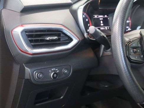 Certified 2022 Chevrolet TrailBlazer RS w/ Convenience Package image 13