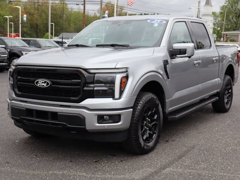 Used 2025 Ford F150 Lariat AWD/4WD image 12