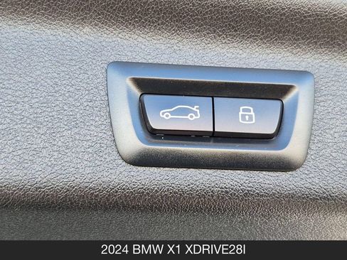 Used 2024 BMW X1 xDrive28i AWD/4WD image 26
