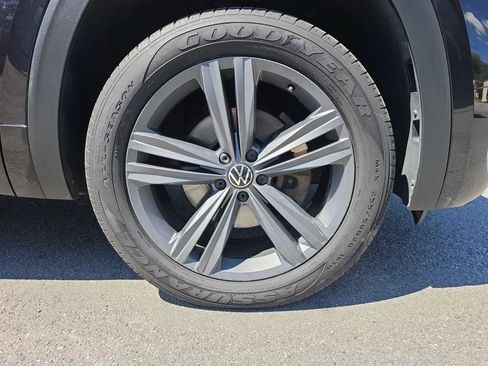 Used 2021 Volkswagen Atlas SE w/ Towing Package AWD/4WD image 9