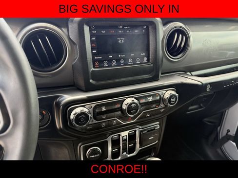 Used 2023 Jeep Wrangler Unlimited Sport AWD/4WD image 21