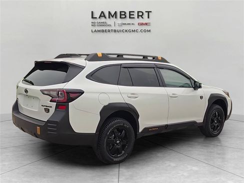 Used 2022 Subaru Outback Wilderness w/ Wilderness Package AWD/4WD image 5