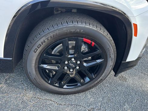 Used 2022 Chevrolet Traverse Premier w/ Redline Edition image 37
