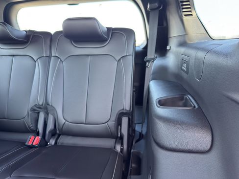 New 2025 Jeep Grand Cherokee L Limited AWD/4WD image 36