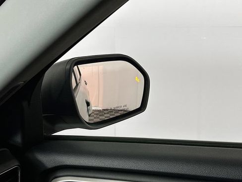 Certified 2024 Ford Explorer XLT w/ Equipment Group 202A AWD/4WD image 24