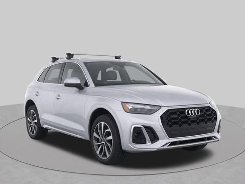 Certified 2023 Audi Q5 2.0T Premium Plus w/ Premium Plus Package AWD/4WD image 1