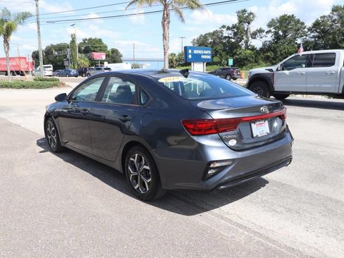 Used 2019 Kia Forte LXS FWD image 8