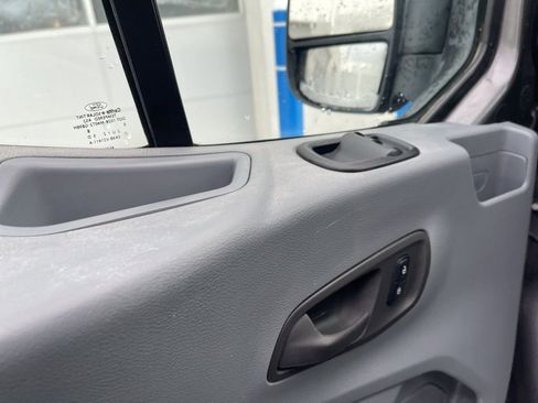 Used 2016 Ford Transit 150 130 Low Roof image 12
