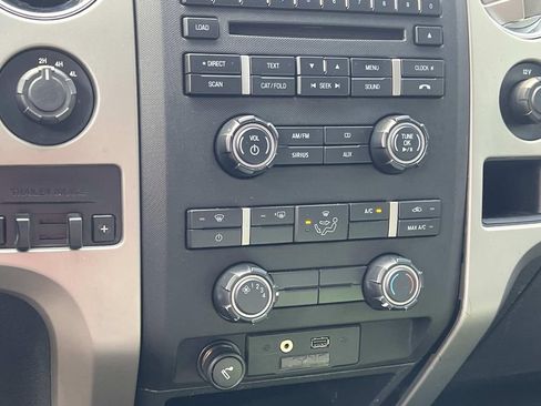 Used 2011 Ford F150 XLT w/ XLT Chrome Pkg AWD/4WD image 18