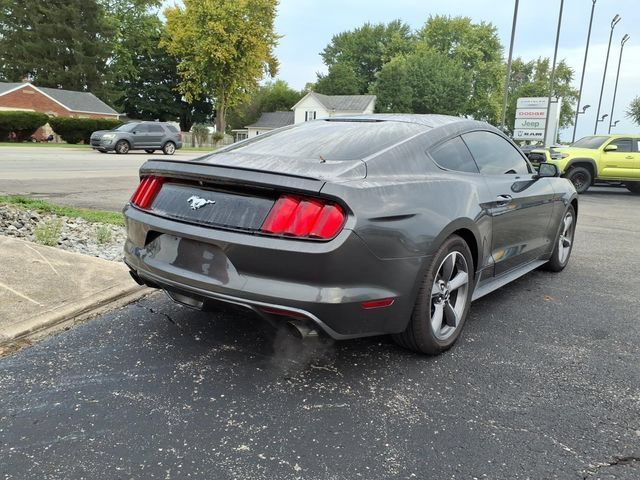 Used 2017 Ford Mustang Coupe RWD image 7