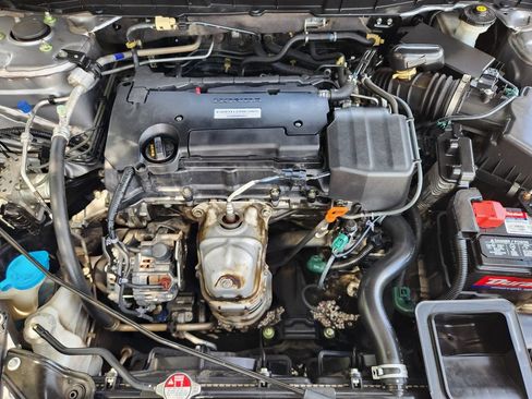 Used 2017 Honda Accord LX image 22