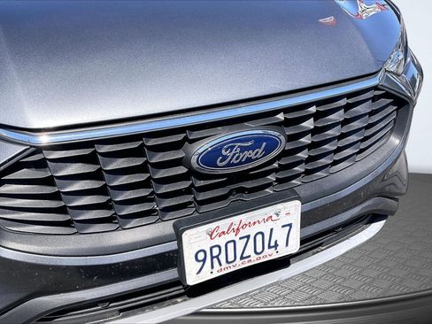Used 2023 Ford Escape Active w/ Cold Weather Package FWD image 28