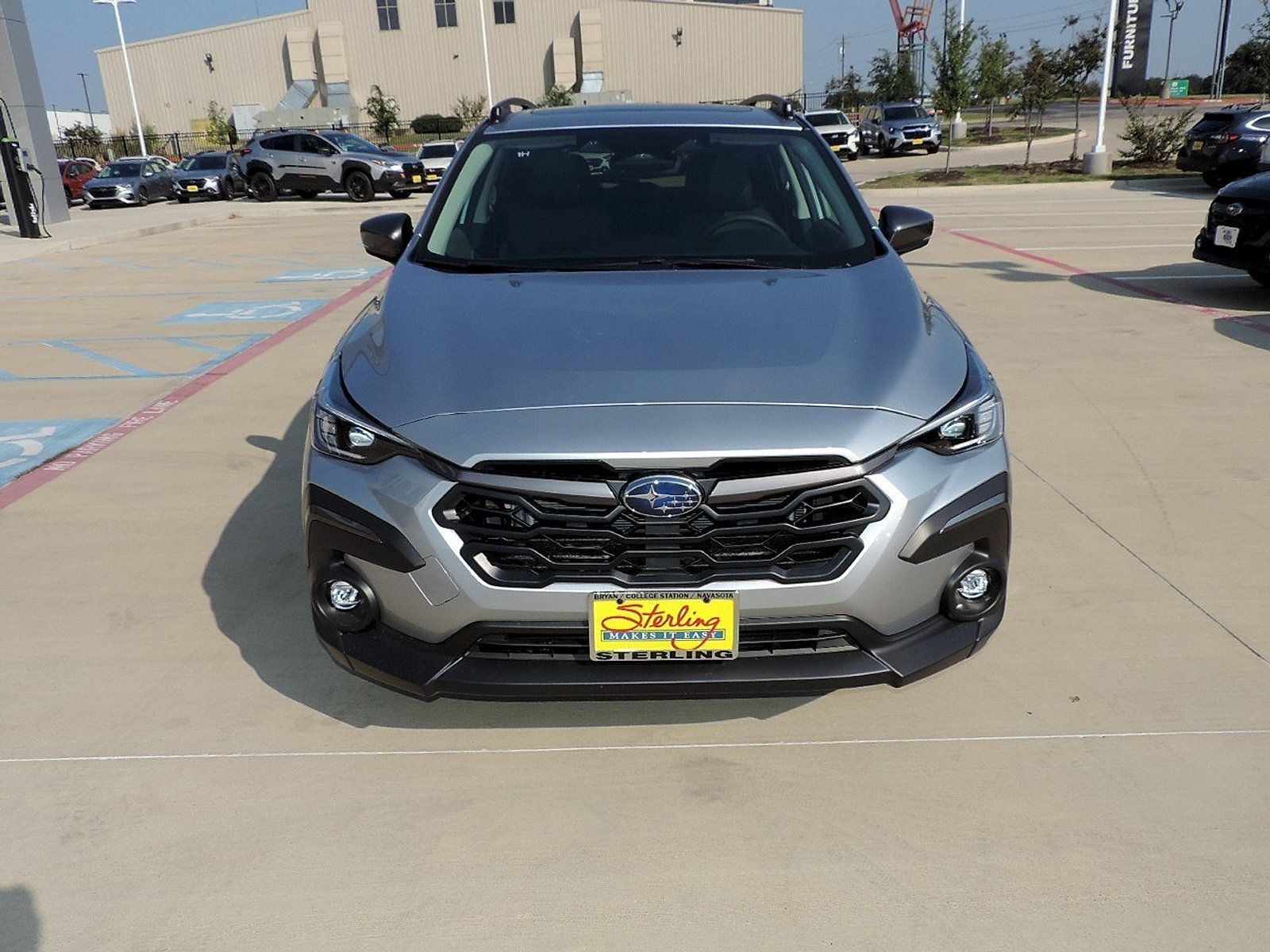 Used 2025 Subaru Crosstrek 2.5i Limited w/ Crosstrek Mirror Package AWD/4WD image 2
