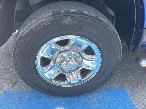 Used 2015 RAM 2500 Tradesman w/ Chrome Appearance Group AWD/4WD image 8