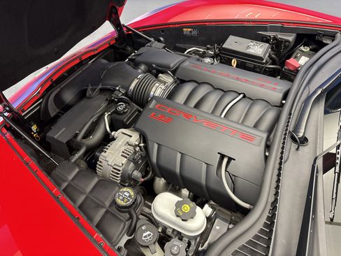 Used 2012 Chevrolet Corvette Convertible w/ 2LT Preferred Equipment Group image 20