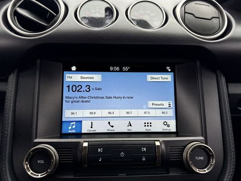 Used 2018 Ford Mustang Shelby GT350 w/ Convenience Package image 21