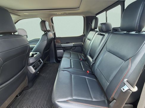 Used 2023 Ford F250 Lariat w/ Lariat Ultimate Package AWD/4WD image 17