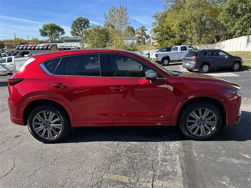 Used 2024 MAZDA CX-5 Signature image 5