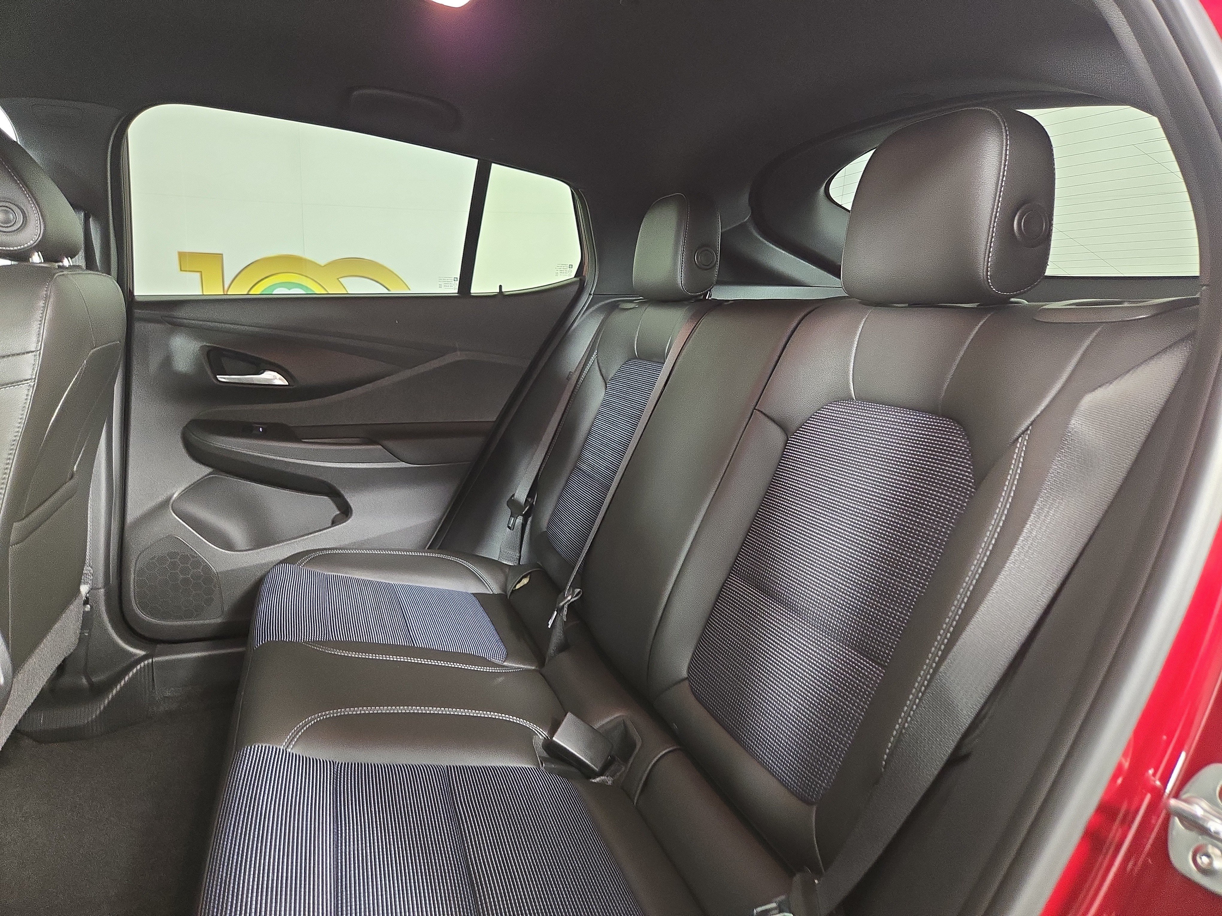 Used 2025 Buick Envista Preferred w/ Convenience I Package FWD image 12