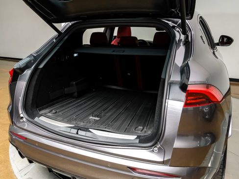 Used 2023 Maserati Grecale Modena image 56