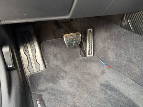 Used 2023 BMW M4 CSL image 21