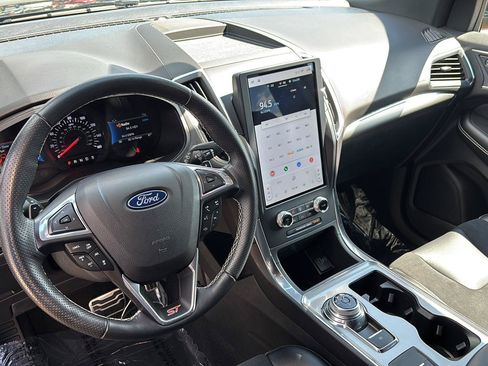 Used 2023 Ford Edge ST AWD/4WD image 13