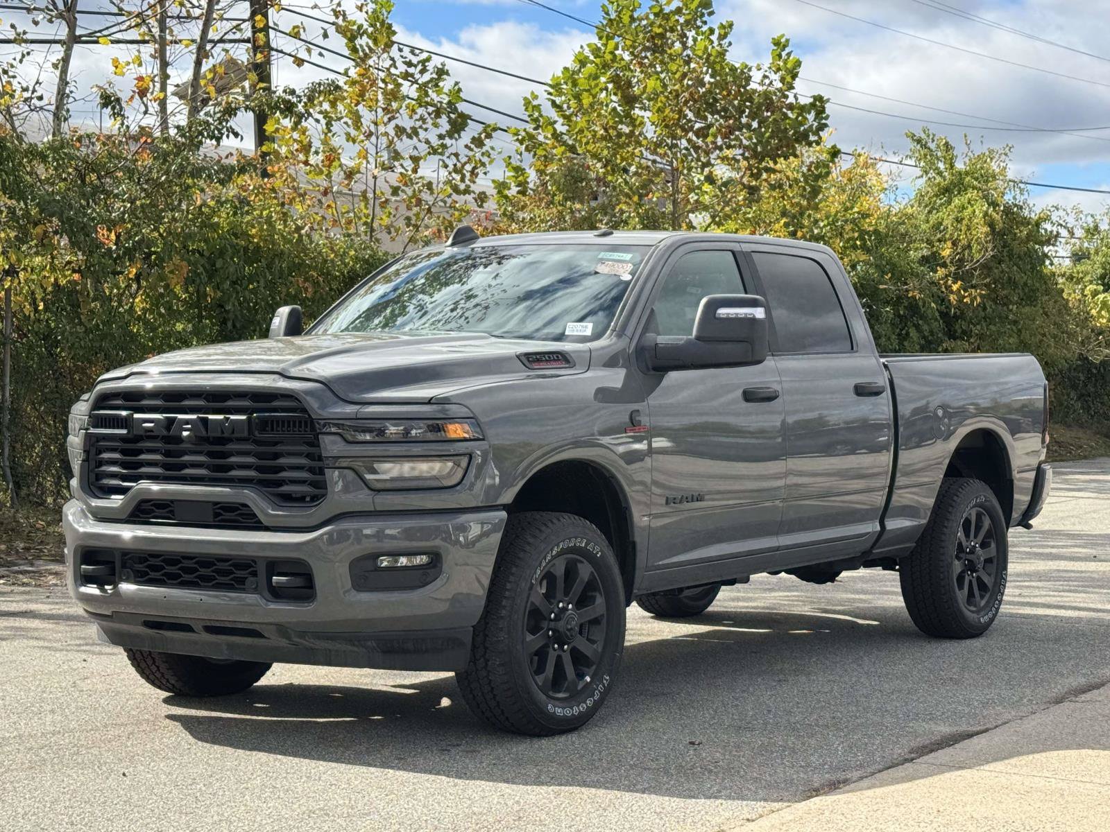 Used 2026 RAM 2500 Big Horn AWD/4WD image 2