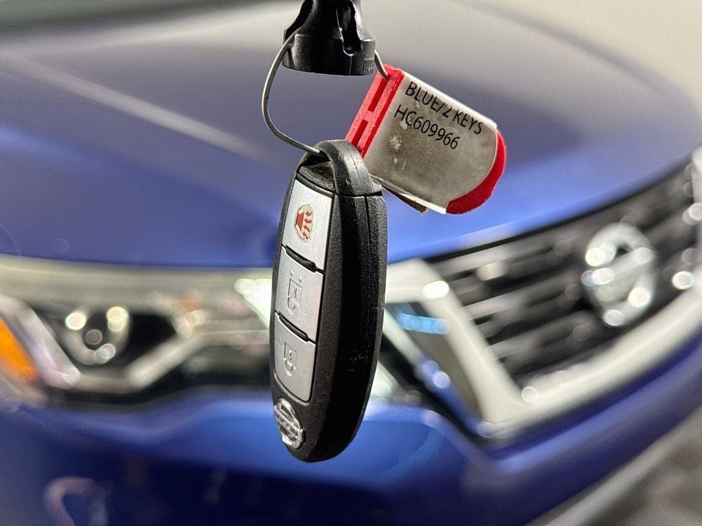 Used 2017 Nissan Pathfinder S FWD image 38