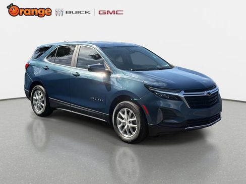 Used 2024 Chevrolet Equinox LT FWD image 1