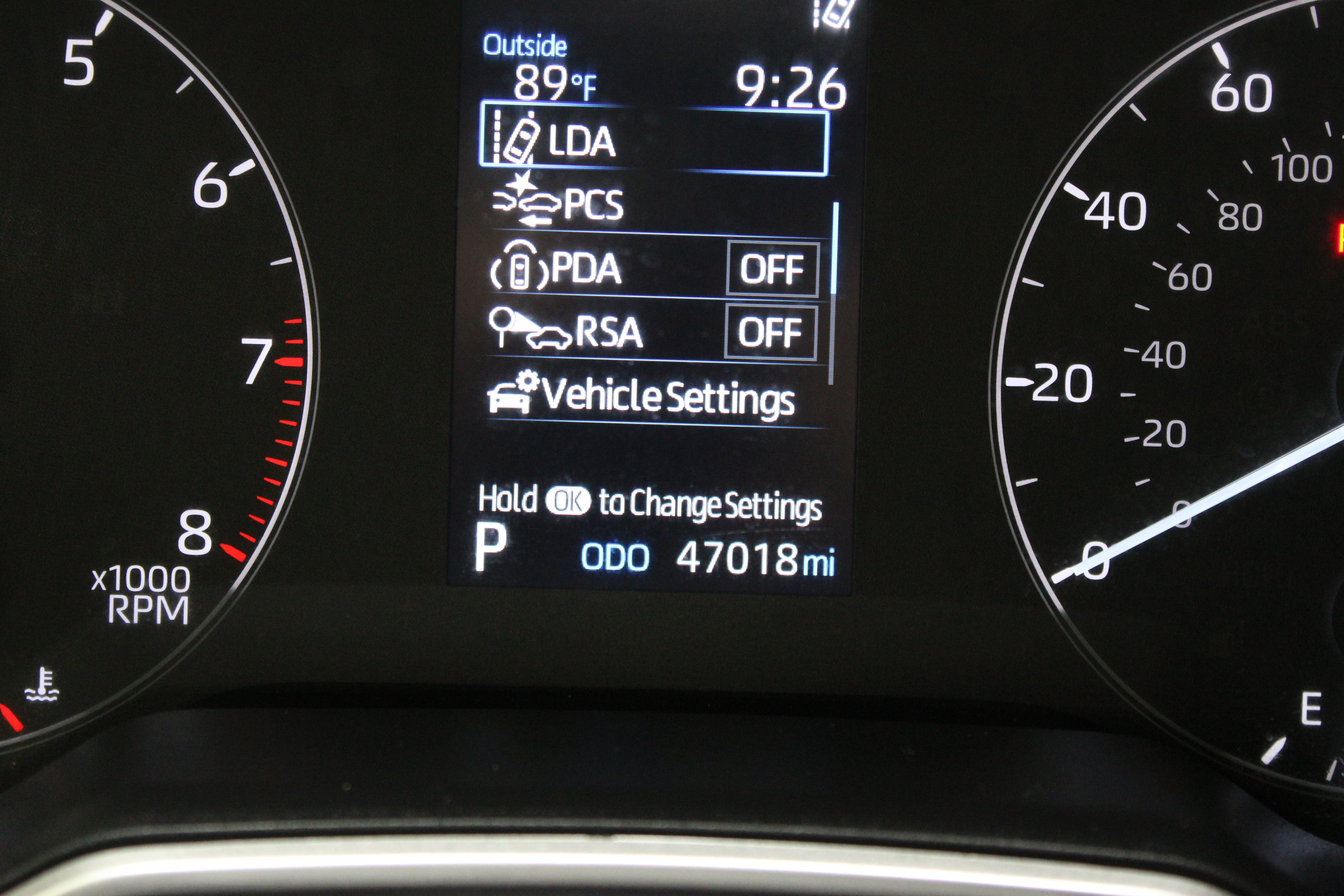 Used 2025 Toyota Corolla SE FWD image 37