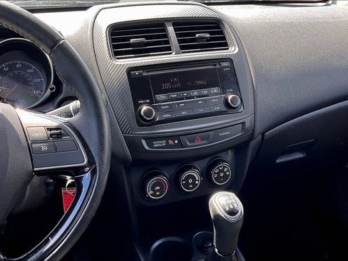 Used 2016 Mitsubishi Outlander Sport ES FWD image 11