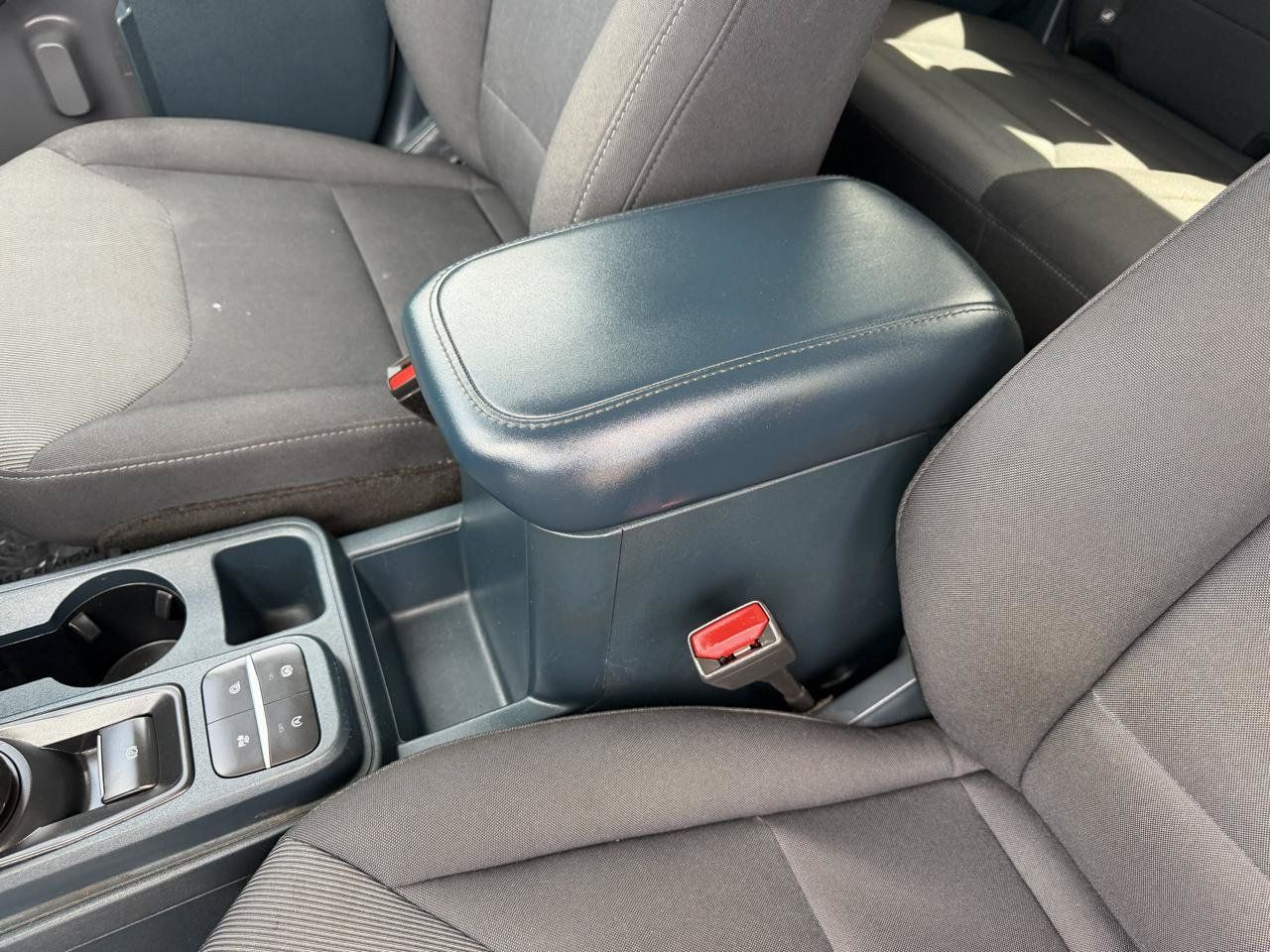 Used 2022 Ford Maverick XL FWD image 25