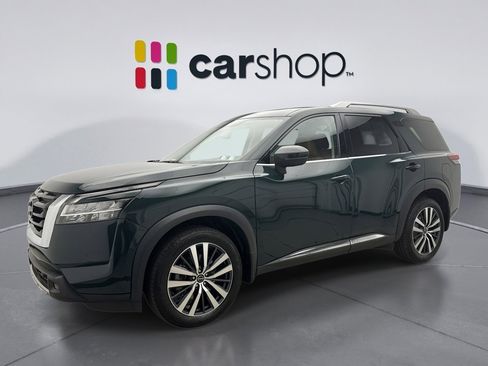 Used 2022 Nissan Pathfinder Platinum w/ Cargo Package AWD/4WD image 1