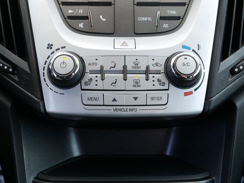 Used 2017 Chevrolet Equinox LT w/ Convenience Package image 23