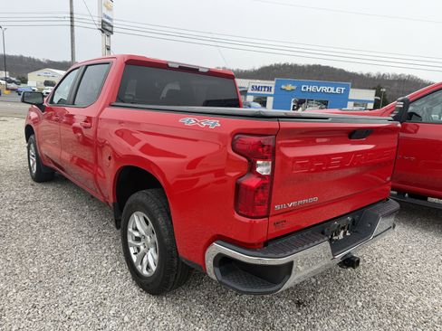 Used 2021 Chevrolet Silverado 1500 LT image 4