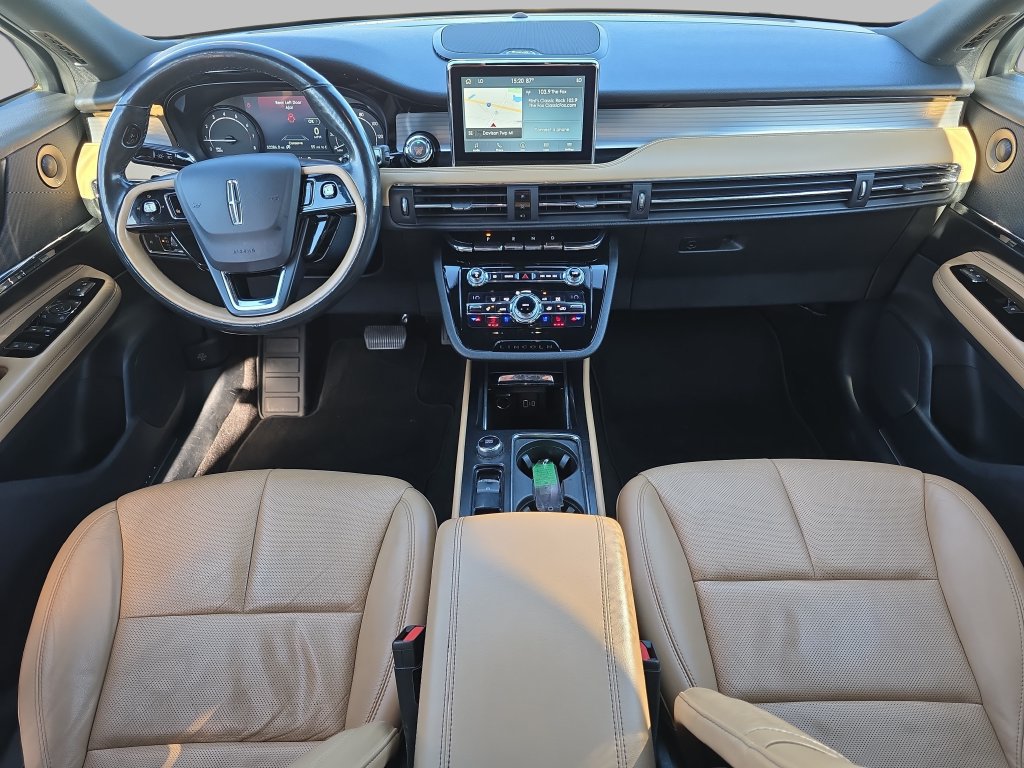 Used 2020 Lincoln Corsair Reserve AWD/4WD image 11