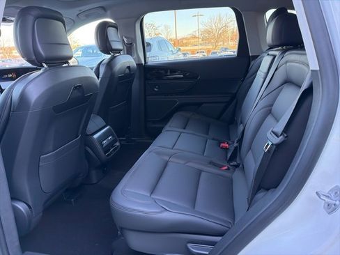 New 2026 Lincoln Nautilus Premier w/ Equipment Group 102A image 7