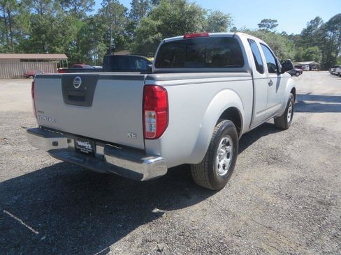 Used 2007 Nissan Frontier XE w/ Preferred Pkg image 6