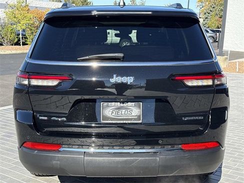 Used 2023 Jeep Grand Cherokee L Limited w/ Trailer Tow Group (B) image 7