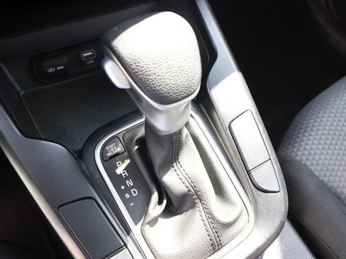 Used 2025 Kia Soul LX w/ LX Technology Package image 21