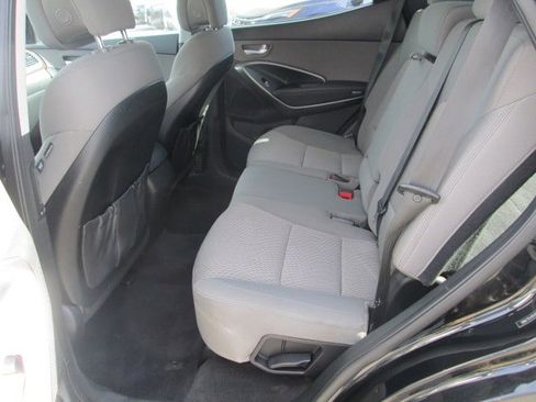 Used 2018 Hyundai Santa Fe Sport image 11