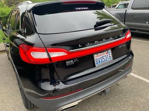 Used 2018 Lincoln MKX Black Label w/ Driver Assistance Package AWD/4WD image 2