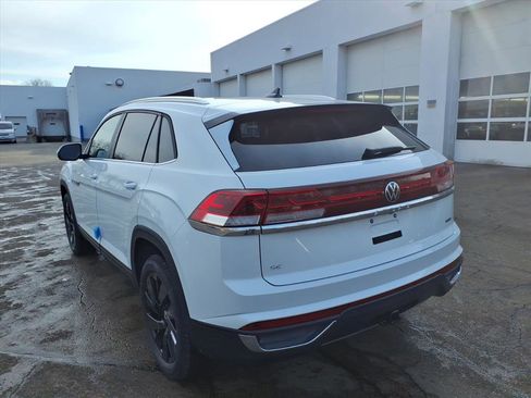 New 2026 Volkswagen Atlas Cross Sport SE AWD/4WD image 5