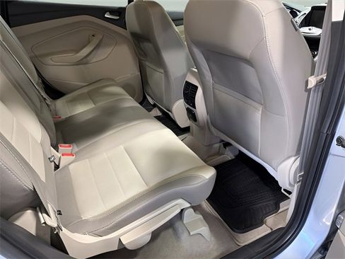 Used 2015 Ford Escape SE w/ Equipment Group 201A image 30