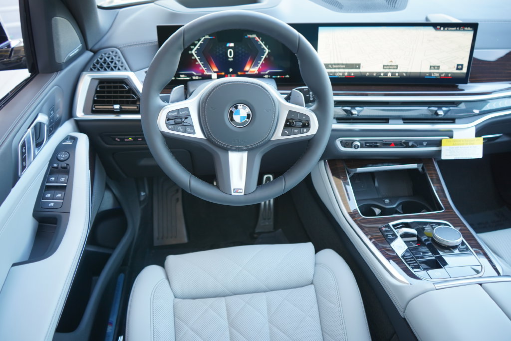 Used 2026 BMW X5 sDrive40i w/ M Sport Package RWD image 15